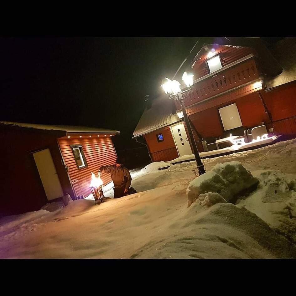 Camp Caroli Wooden Lodge Jukkasjarvi